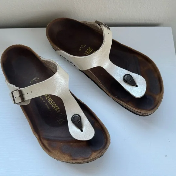 Birkenstock Gizeh Sandal in Graceful Pearl White - Picture 5 of 15